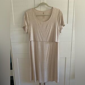 Kindred Bravely. Nursing dress. Size XL. Tan with white stripes